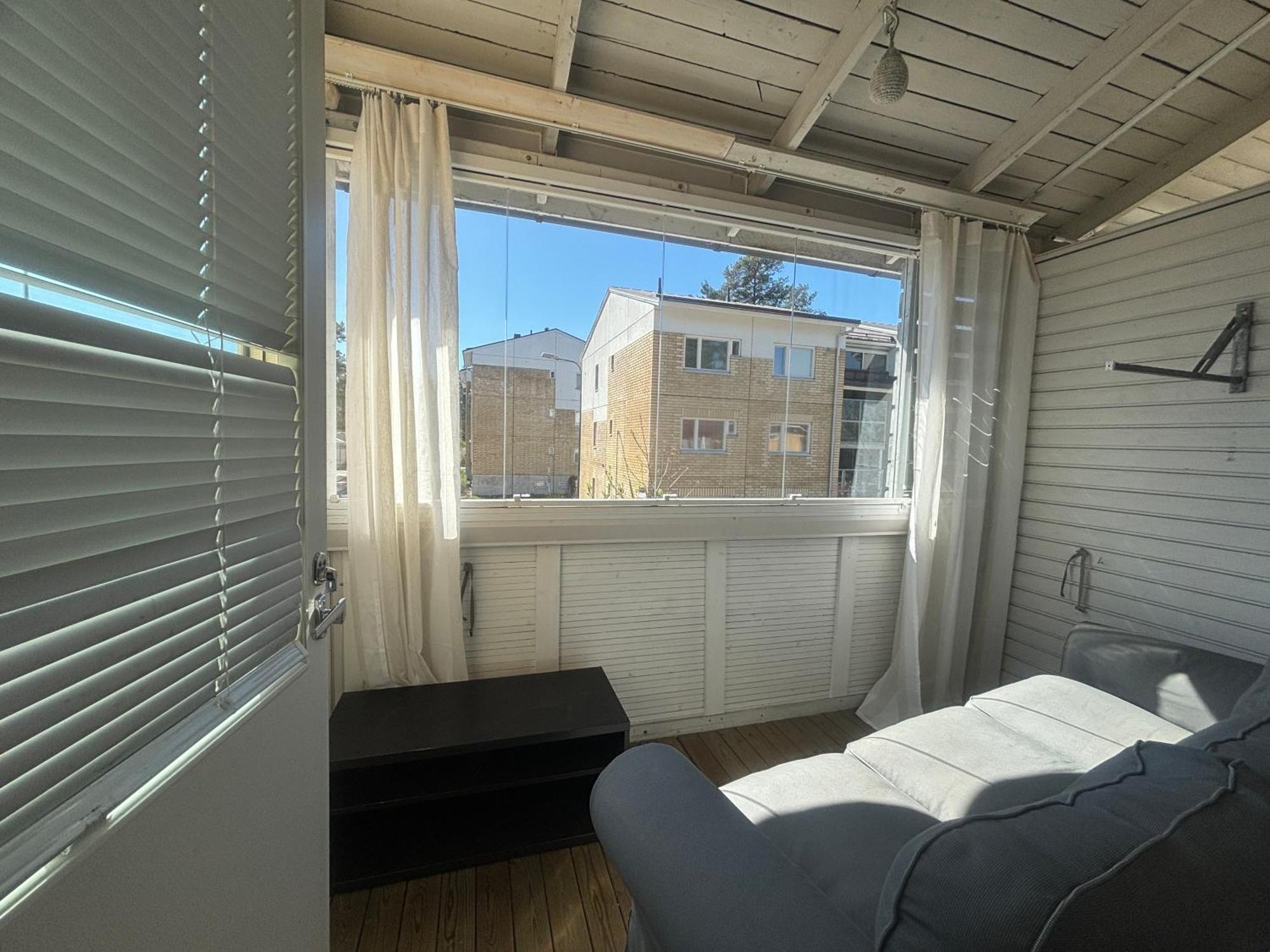 Private Rooms Near Metro, Free Parking,Direct Bus From Airport Ελσίνκι Εξωτερικό φωτογραφία