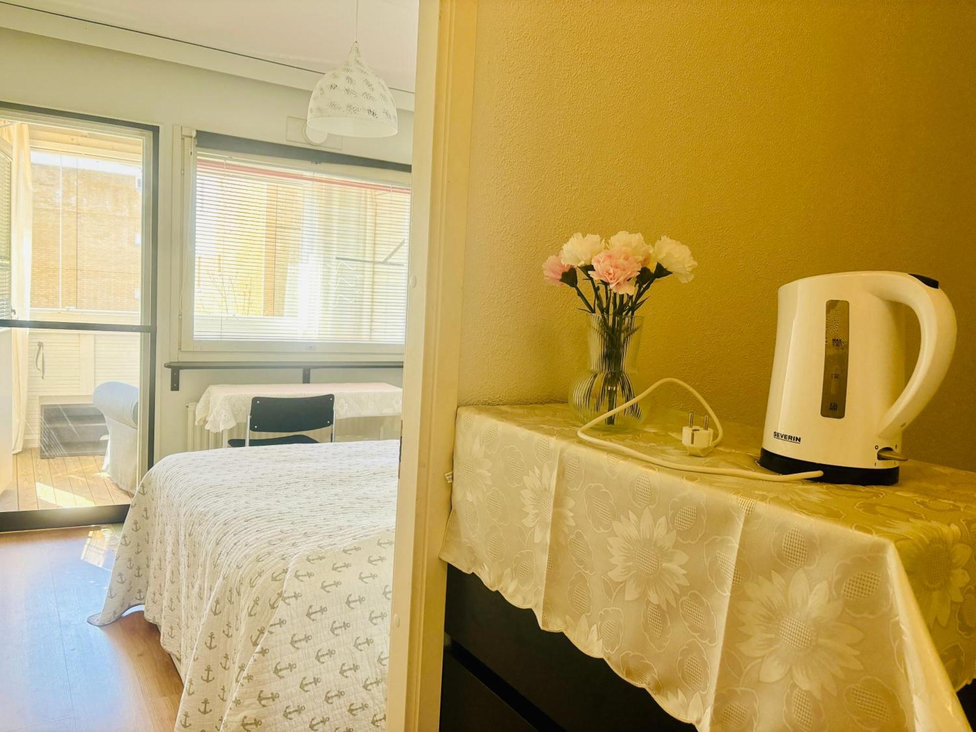 Private Rooms Near Metro, Free Parking,Direct Bus From Airport Ελσίνκι Εξωτερικό φωτογραφία